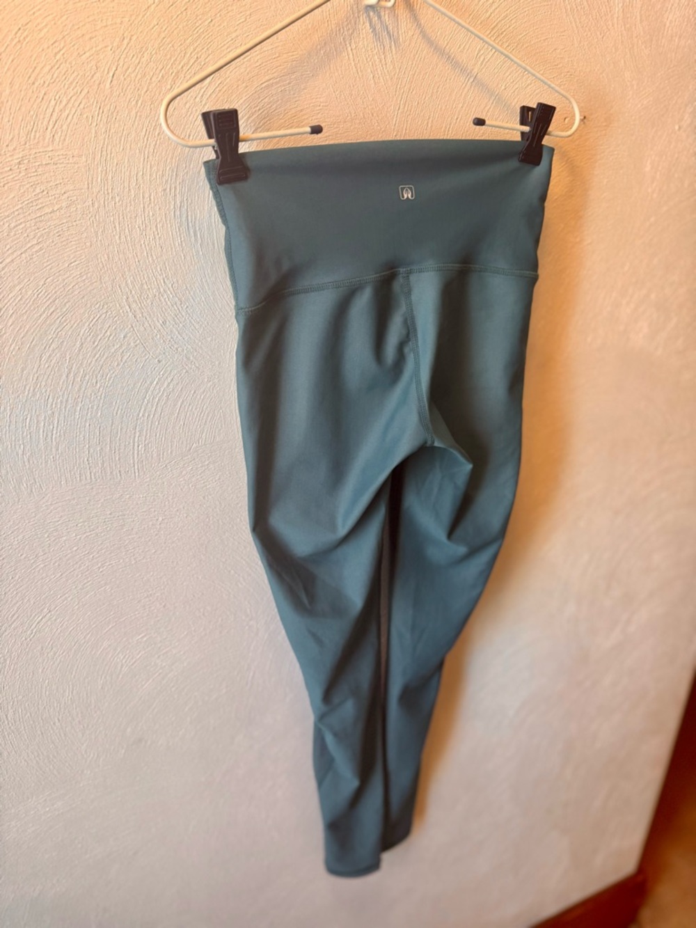 Vuori Daily Legging High Rise Mesh Panel 7/8 Leggings Teal Green S Athleisure - Picture 2 of 5